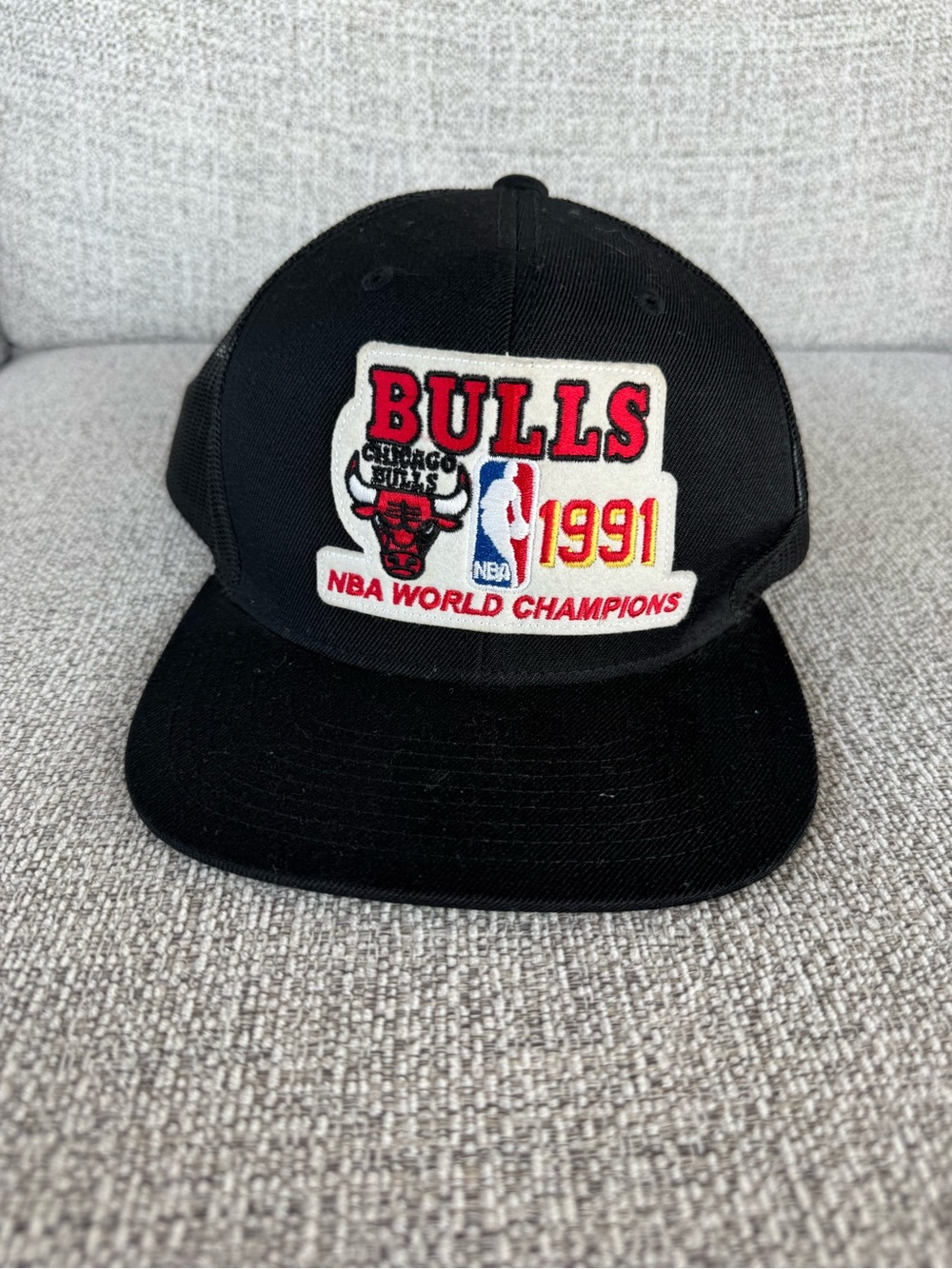 VTG Mitchell & Ness Chicago Bulls NBA World Championship SnapBack Trucker Hat